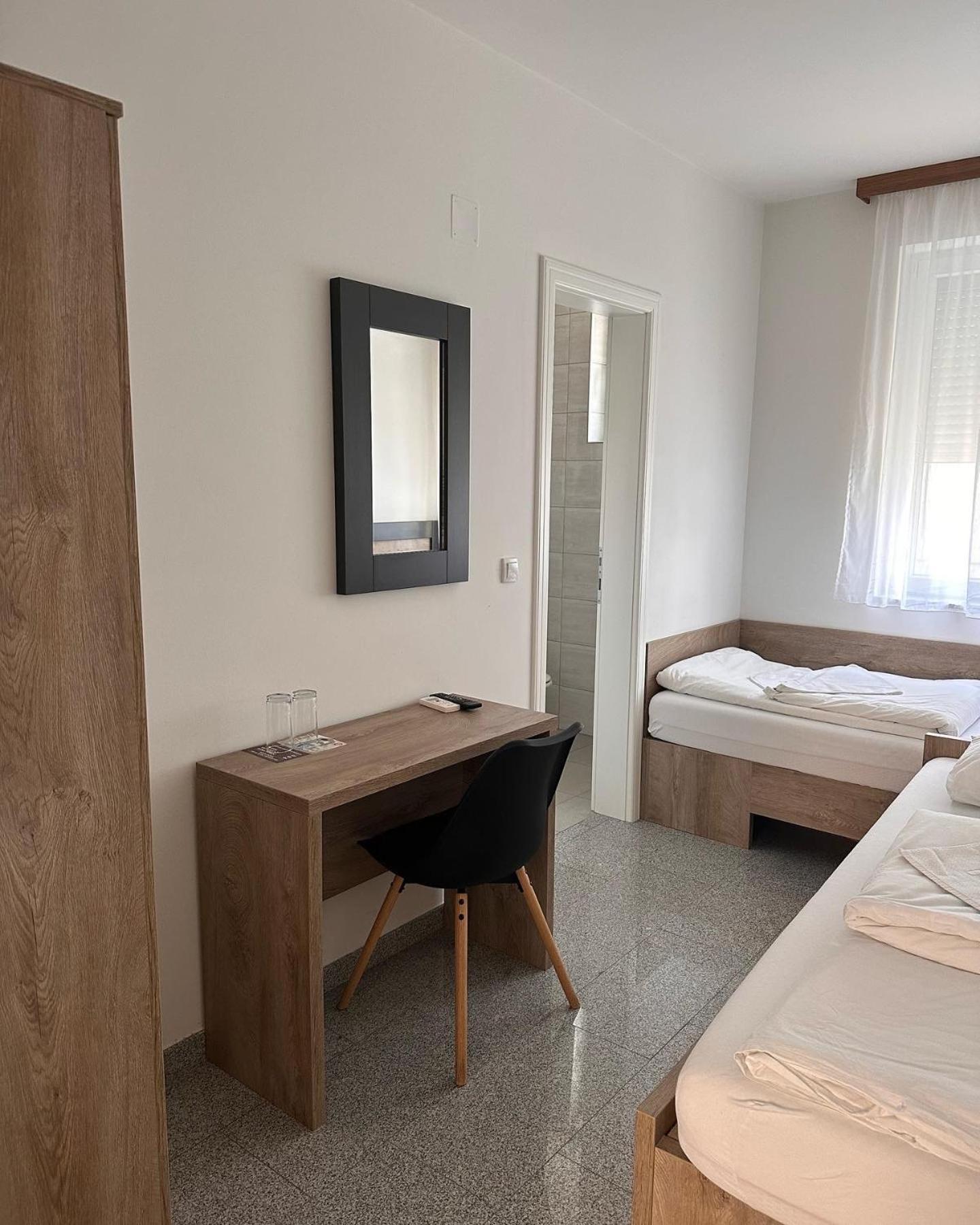 בייאליינה Motel Centar מראה חיצוני תמונה