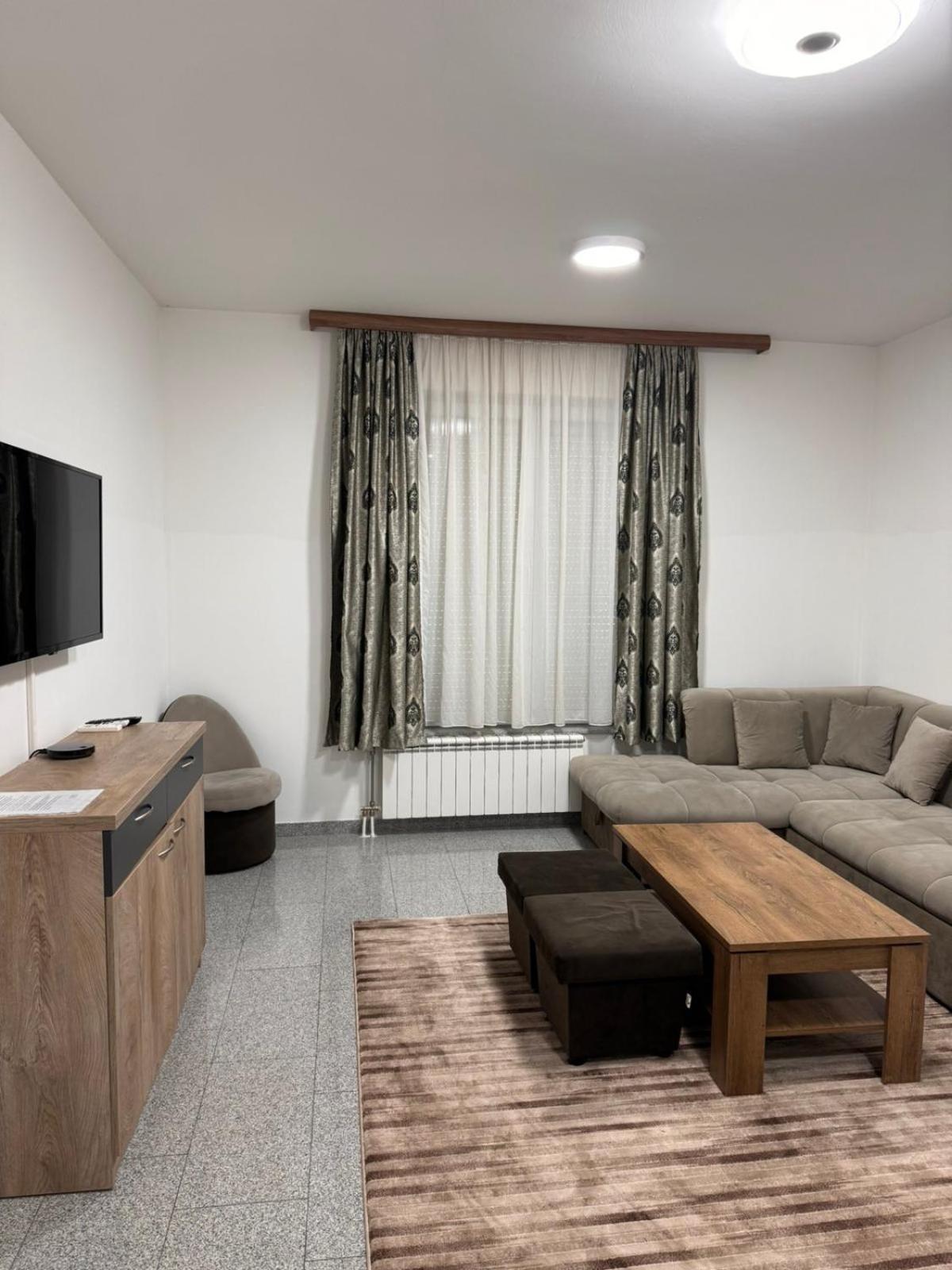 בייאליינה Motel Centar מראה חיצוני תמונה